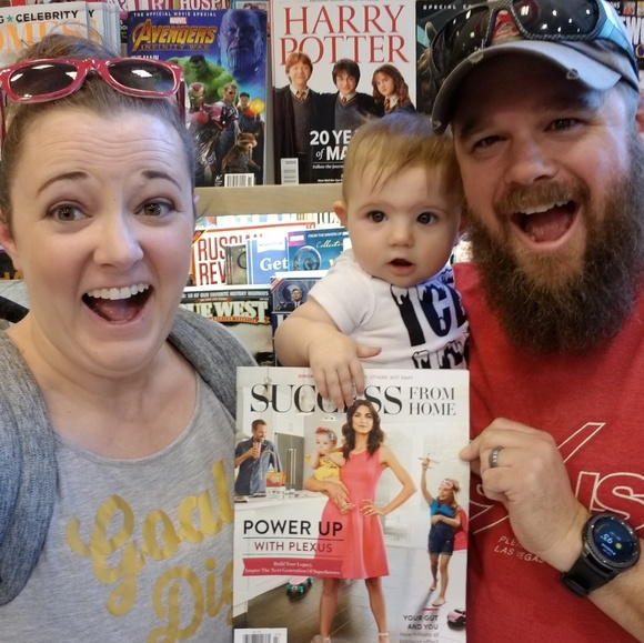 Meet your Posher, Kristen - Picture 3 of 7